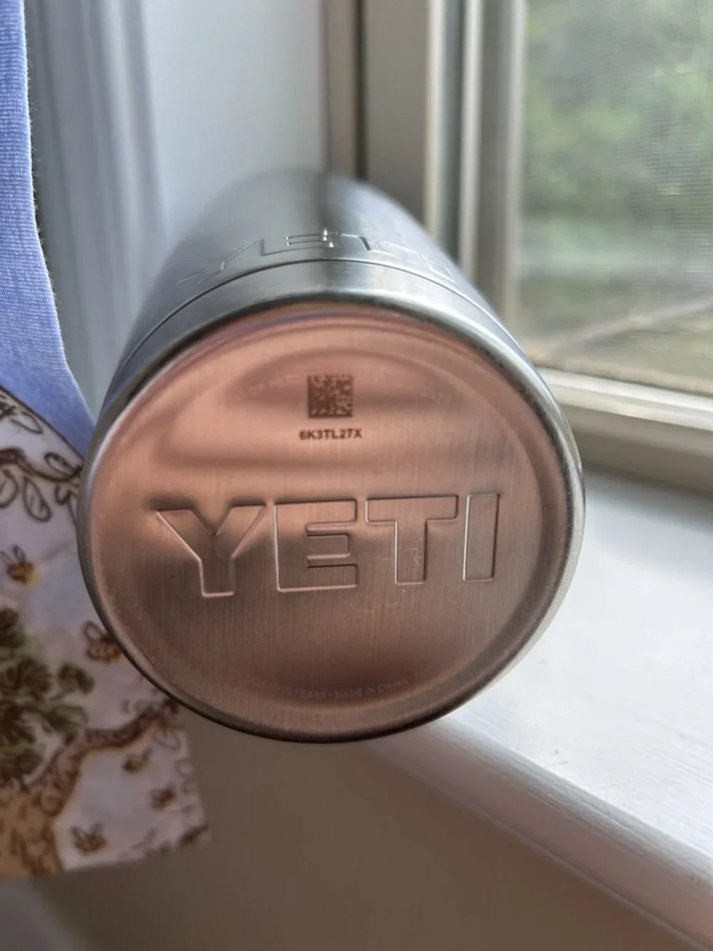 Yeti Uline 20 oz Tumbler Double-wall vacuum insulated Stainless Steel